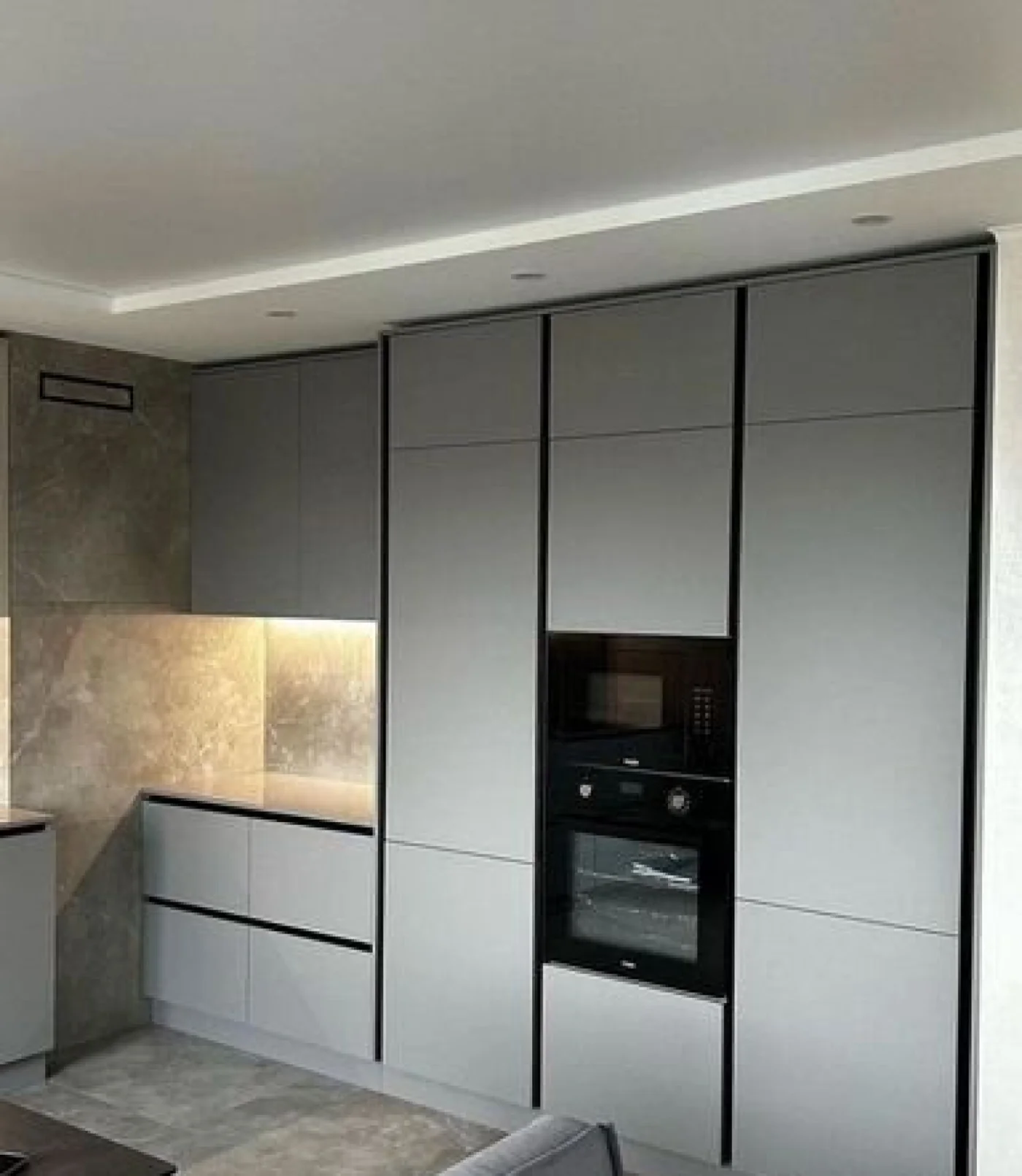 Кухня прямая на заказ от производителя, 248х65 см